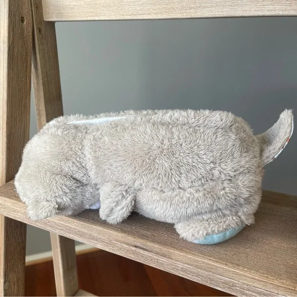 Fisher-Price Soothe’nSnuggle Otter Infant Baby Plush Toy & Sound Machine Bedtime - Picture 6 of 9